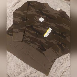 Women's Camouflage Long Sleeve Top